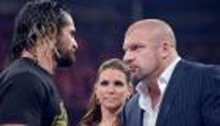 تربل إتش يضع شرطا تعجيزيا لمواجهة رولينز في "راسلمانيا"