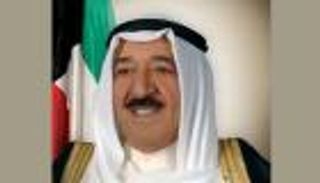 أمير الكويت يترأس وفد بلاده في القمة العربية 28