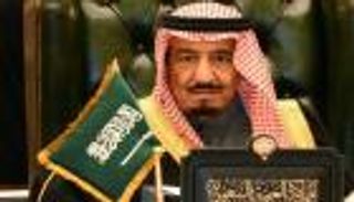 العاهل السعودي يغادر إلى الأردن للمشاركة في القمة العربية 