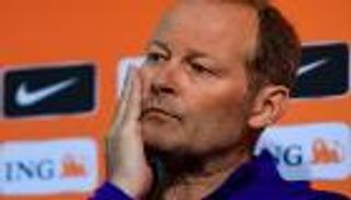 إقالة بليند من تدريب هولندا