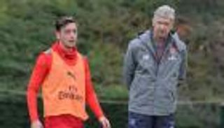 بالاك: مصير أوزيل مرتبط بفينجر