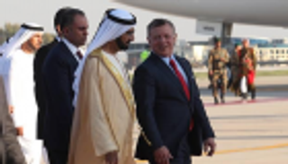 بالفيديو.. محمد بن راشد يصل الأردن والملك عبد الله على رأس مستقبليه