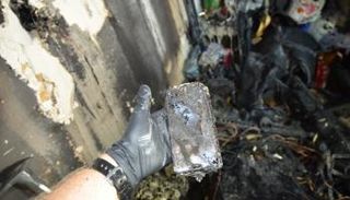 الشركة سحبت الهاتف بعد انفجار البطارية واحتراقه