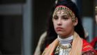 بالصور.. تراث وملابس تقليدية في معرض تونس للكتاب