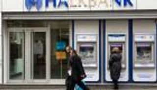 أمريكا تعتقل مصرفيا تركيا بارزا خرق العقوبات ضد إيران