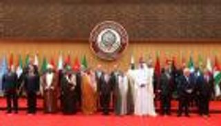 صورة تذكارية للقادة العرب قبل بدء أعمال قمة عمان