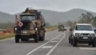 بالصور.. أستراليا تستدعي الجيش لردع "ديبي" في "منطقة الحرب"