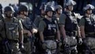 اعتقال مصرفي تركي في أمريكا يدعم إيران