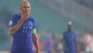 كبار هولندا يطلبون المشاركة في اختيار المدرب الجديد