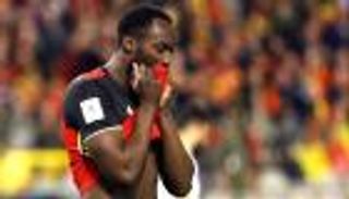 تقارير.. لوكاكو يشعل صراعًا جديدًا بين الريال وبرشلونة