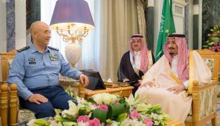 لقاء الملك سلمان بن عبدالعزيز مع الفريق أول جوي شيوي تشي ليانغ 