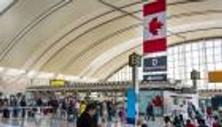 موظفو مطارات كندا "تحت الرصد" بعد تعاطف 4 مع داعش
