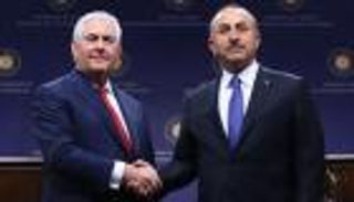 بالصور.. تيلرسون في تركيا بـ"ملامح جديدة" للشرق الأوسط