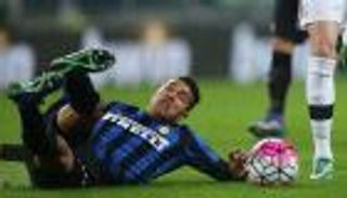 إنتر يحدد سعر مدافعه الكولومبي