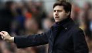 بوكيتينو لا يرحب بتدريب برشلونة وأرسنال