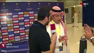 عادل عزت يرفض التصريح لقناة الكاس القطرية