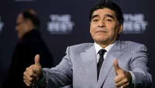 مارادونا نجم الأرجنتين السابق