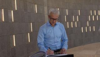 الأمين العام لمنظمة الإنتربول يزور واحة الكرامة في أبوظبي