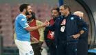 هيجوايين لا يشغل بال مدرب نابولي