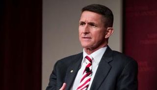 مايكل فلين طلب الحصانة التي اعترض على منحها لغيره (رويترز)