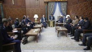 لقاء شيخ الأزهر ببيتر تومسون