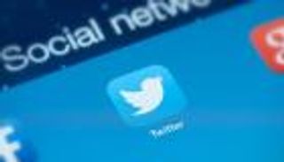 بالصور.. تويتر يستغني عن "البيضة" بعد 7 أعوام