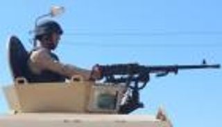 بالصور.. الجيش المصري يقتل 6 تكفيريين ويدمر 22 نفقاً في شمال سيناء 