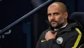 جوارديولا: المربع الذهبي في إنجلترا يساوي بطولة