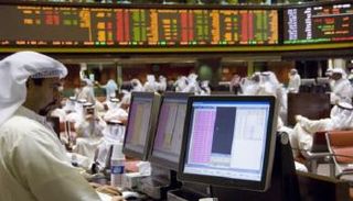 قاعة سوق الكويت المالي..رويترز 