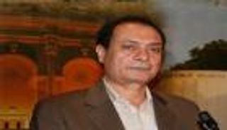 الناقد حسين حمودة لـ"العين": الاهتمام بالأدب تراجع لحساب ثقافة الصورة