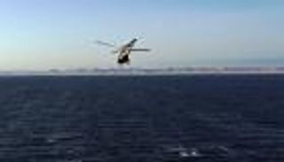 التحالف يقصف زورقا للحوثيين قبل التسلل للمخا