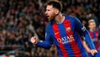 عودة ميسي وبيكيه لقائمة برشلونة استعداداً لإشبيلية