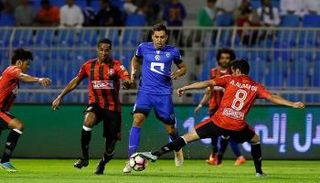 الهلال والرائد