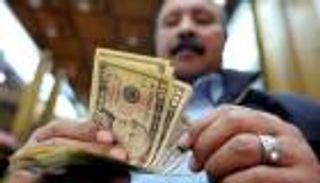 مصر..دولار المركزي يتراجع وتوقعات باستقرار السعر عند 18 جنيها