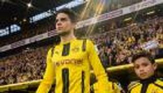 بارترا يفي بوعده لمشجعة دورتموند الشجاعة