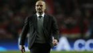 جوارديولا اصطدم بمشاكل السيتي منذ بداية مشواره