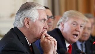 دونالد ترامب ووزير الخارجية الأمريكي- أرشيفية