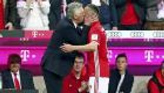 أنشيلوتي يفسر سبب قبلة ريبيري