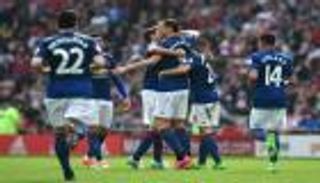 يونايتد يسحق سندرلاند ويستعيد المركز الخامس