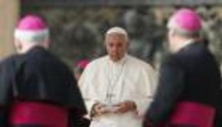 بابا الفاتيكان: أصلي من أجل ضحايا الكنيستين في مصر