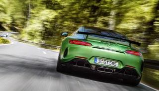 مرسيدس AMG GT R (رود أند تراك)
