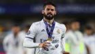 إيسكو يهنئ مالاجا بالفوز على برشلونة