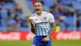 مهاجم مالاجا يعتذر لجماهير برشلونة