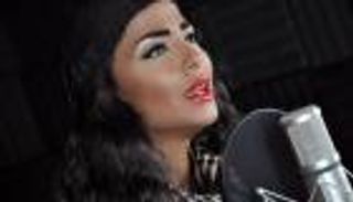 دوللي شاهين مؤلفة وملحنة بعد التراجع عن الاعتزال