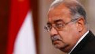 برلمان مصر يستدعي رئيس الوزراء