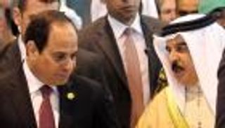 ملك البحرين للسيسي: نؤيد جميع إجراءات حماية مصر من الإرهاب