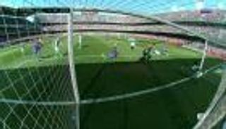 بطل موقعة بيتيس وبرشلونة يدير الكلاسيكو المنتظر