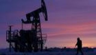 الكويت تخطط لإنشاء مصفاتين لتكرير النفط بـ8 مليارات دولار 