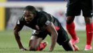 ديوب يسجل ثنائية في فوز أهلي دبي أمام التعاون