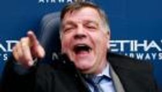 ألاردايس "المنبوذ" يرد بإذلال كبيري لندن 